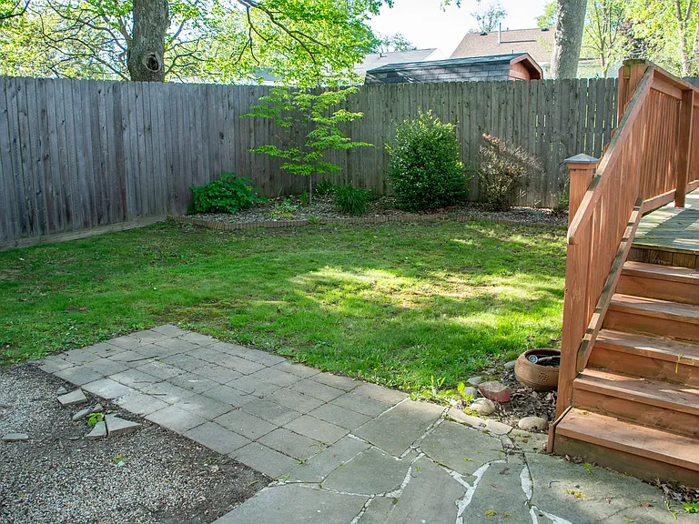 2011 Rowland Ave NE — Photo 26
