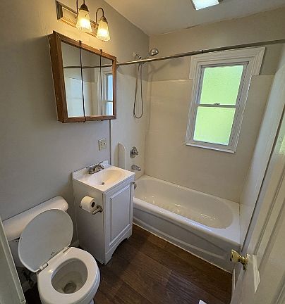 3rd image of 4627-4629 Kae Ave #4627