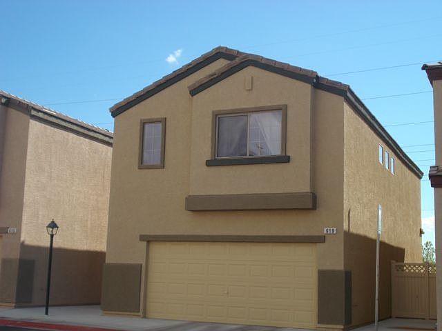1st image of 619 Desert Silk Ct