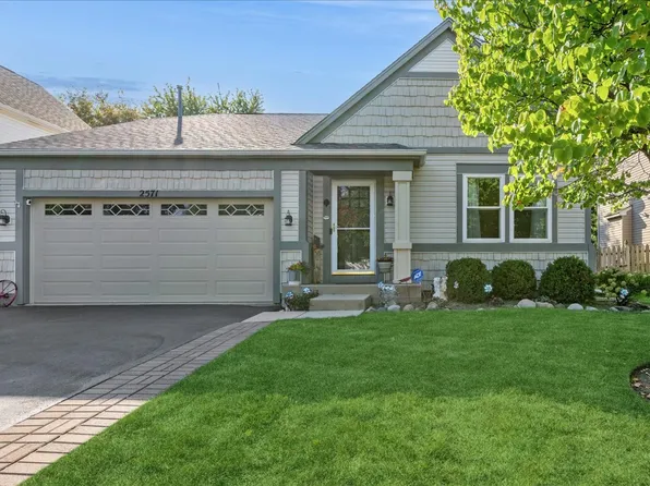 2571 Stanton Cir, Lake In The Hills, IL 60156