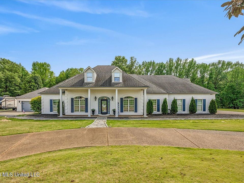 1st image of 306 Myra Rd