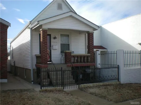 5244 Daggett Ave, Saint Louis, MO 63110