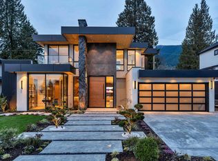 922 Wentworth Ave, North Vancouver, BC