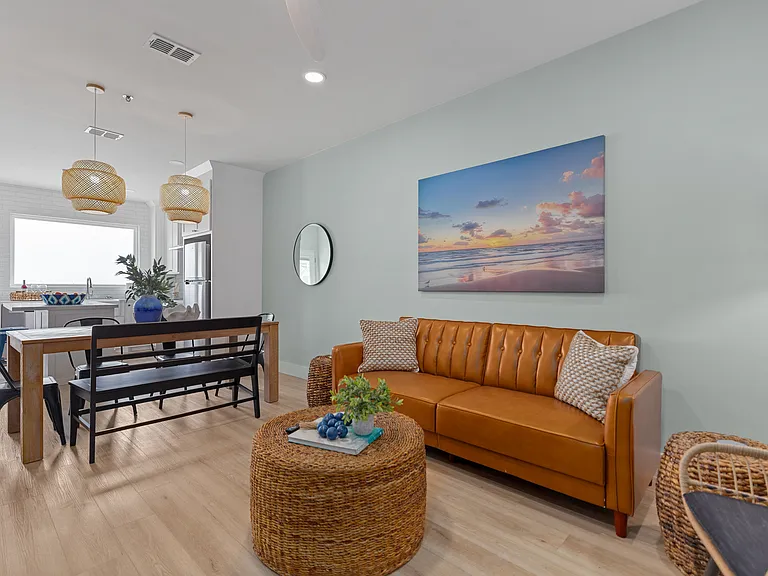 111 W Sunny Isle Dr #301 — Photo 3