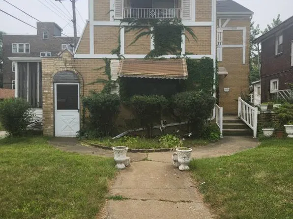 2025 W 4th Pl, Gary, IN 46404