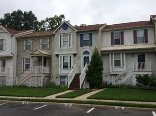 28 Wagon Wheel Dr, Sicklerville, NJ 08081