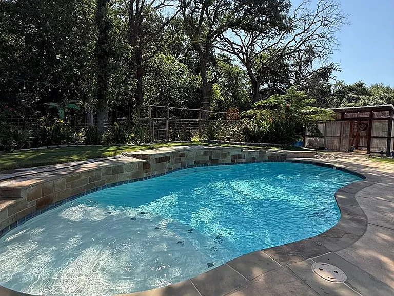 2723 Tin Top Rd — Photo 2