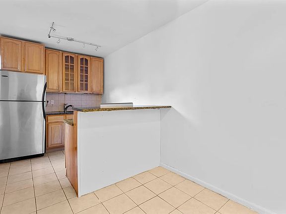 3rd image of 37-56 87th St APT 5G