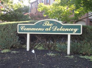 354B Delancey Pl #100, Mount Laurel, NJ 08054