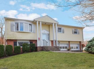 89 Circle Dr, Rockaway, NJ 07866