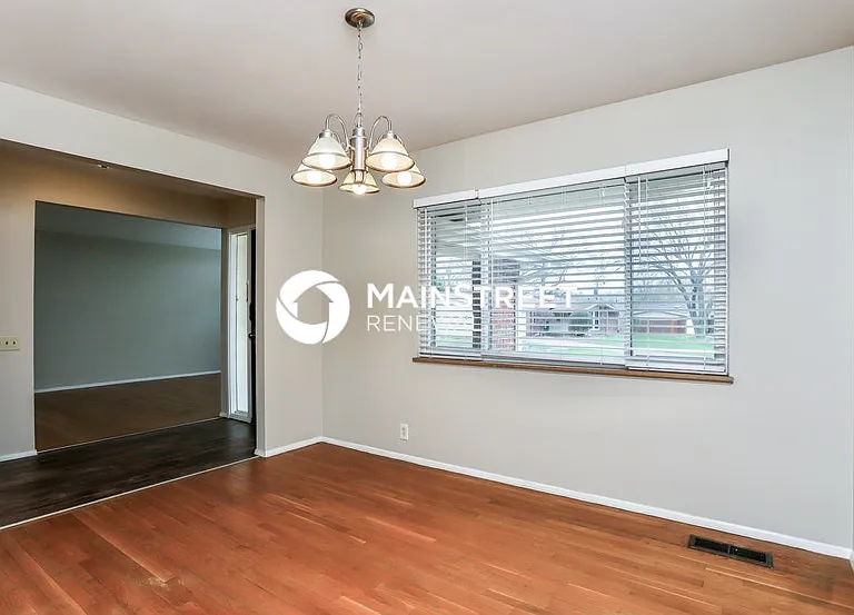 5 Whitney Cir — Photo 5