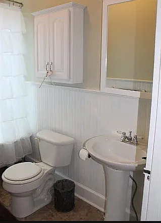 4 bed, 2193 sqft, $2,100 — Photo 4