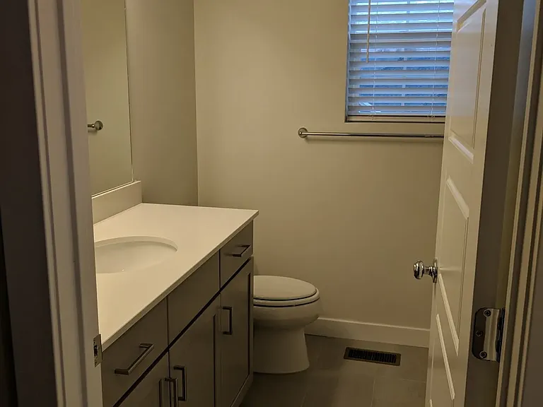 801 W Ridgeline Dr — Photo 9