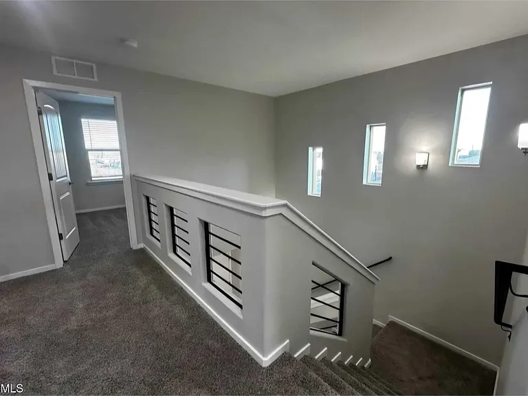 1747 Eased St — Photo 9