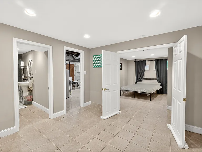 4905 Ertter Dr — Photo 17