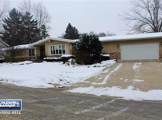 148 Cass St, Lake Geneva, WI 53147