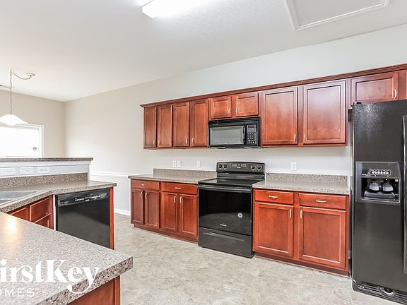 5th image of 5313 Chandler Oaks Ln