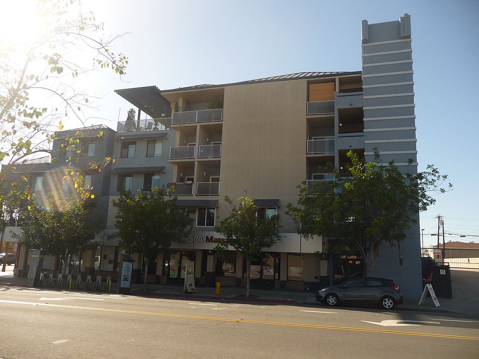 1st image of 2828 University Ave Unit 409