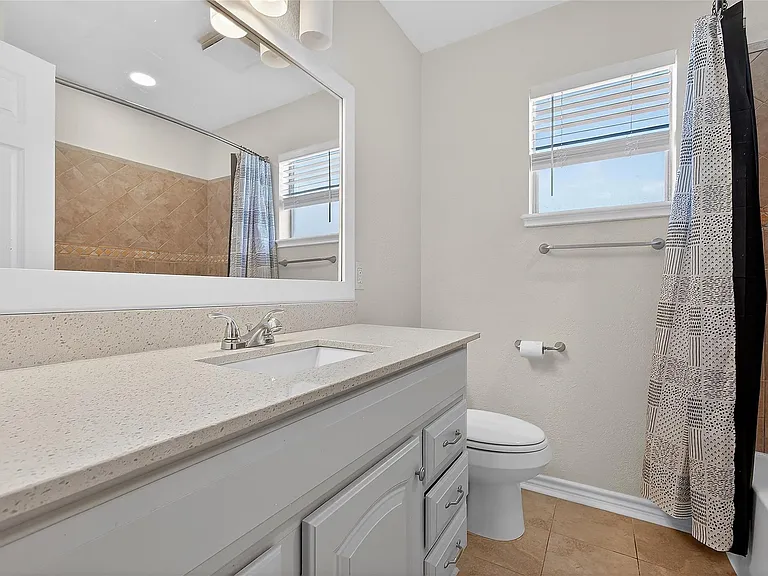 1221 Cedar Post Ln #1B — Photo 14
