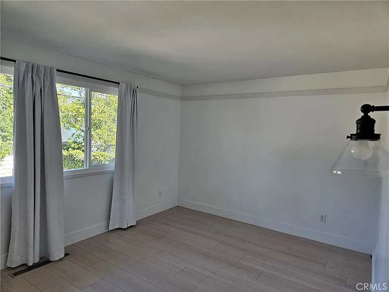 3657 Broadmoor Blvd N — Photo 34
