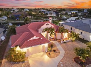 8242 Arlewood Cir, Pt Charlotte, FL 33981