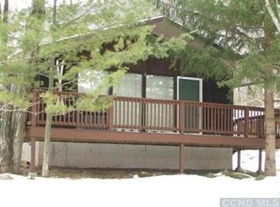 27 Overlook Dr, Hunter, NY 12442