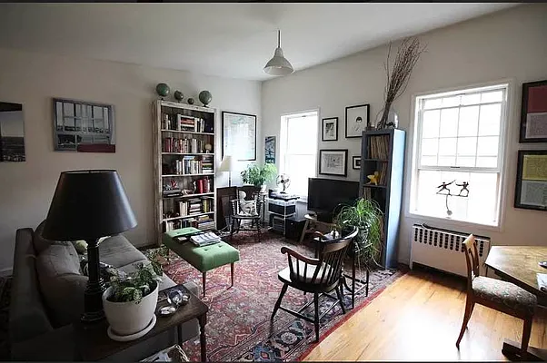 Rented by Oxford Property Group | media 6