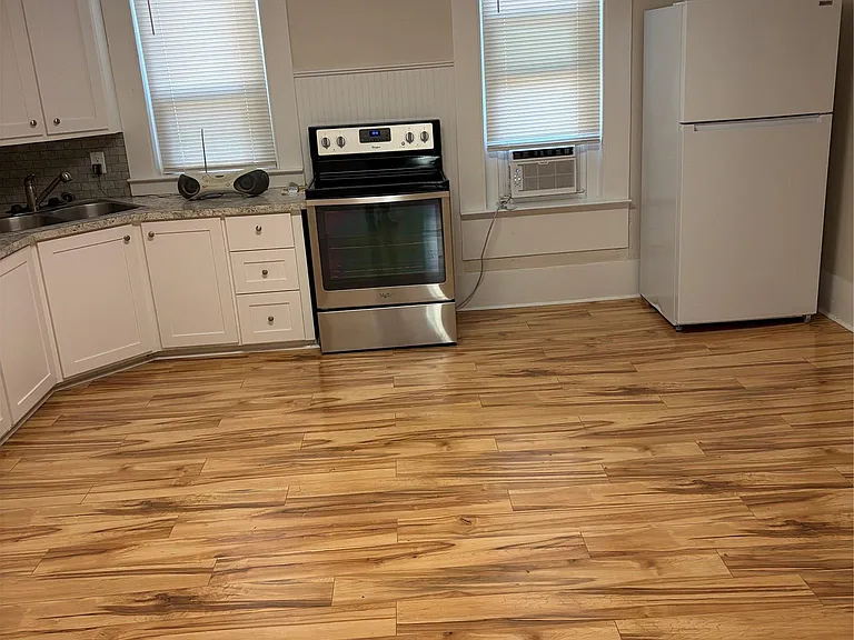703 E FM 243 — Photo 5