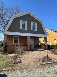 512 Locust St, Irwin, PA, 15642