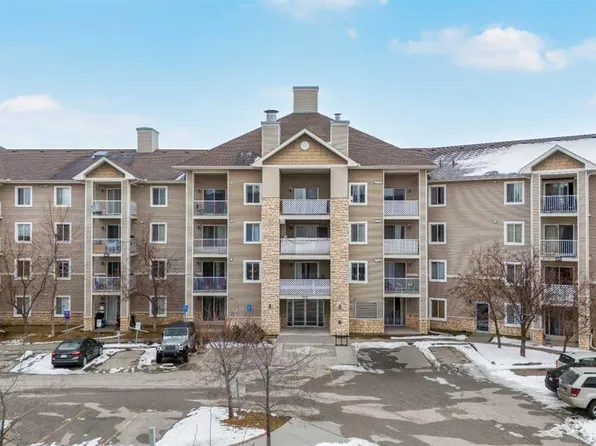 16320 W 24th St SW #3116, Calgary, AB T2Y 5A1