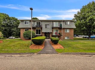 176 Maple Ave APT 7-1, Rutland, MA 01543