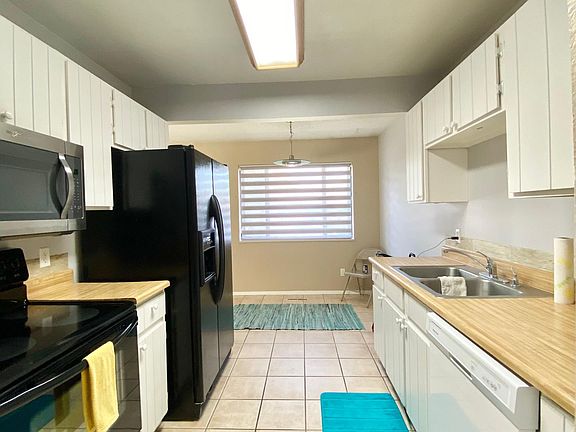 3rd image of 603 46th Avenue Ct