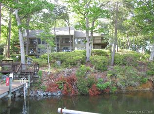 98 Villa Ridge Dr SUITE A, Hartfield, VA 23071