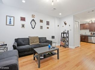 834 N Mozart St, Chicago, IL 60622
