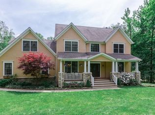 13855 Montclair Dr, Chardon, OH 44024