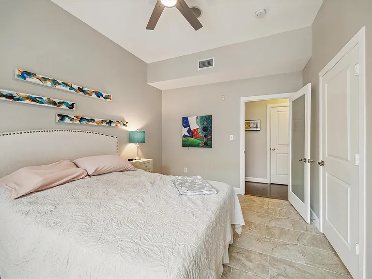 300 Saint Joseph Pkwy #223 — Photo 11