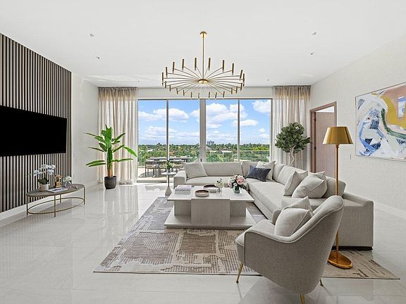 2nd image of 246 NE 6th Ave #Penthouse 1