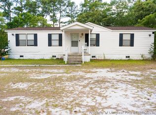 2064 Glamorgan Rd, Fayetteville, NC 28312