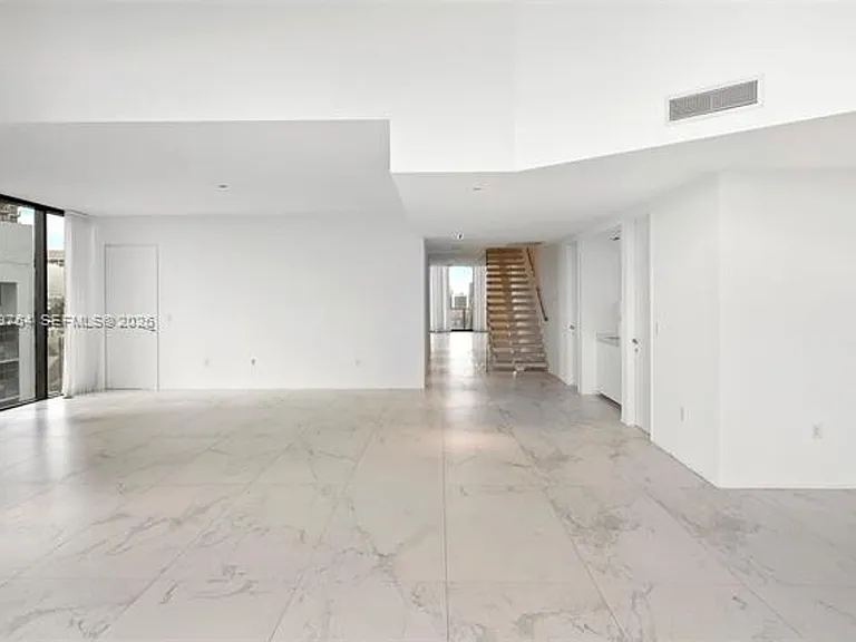 1000 Biscayne Blvd #1201 — Photo 19