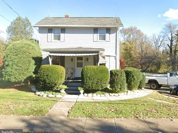 310 S 20th St, Purcellville, VA 20132