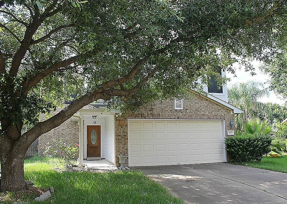 1st image of 2607 Desert Sage Dr