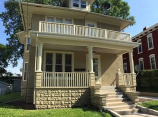 319 W Chicago St APT 1, Elgin, IL 60123