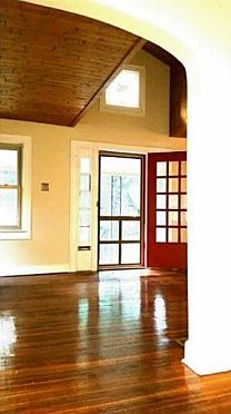 3rd image of 5523 Winthrop Ave