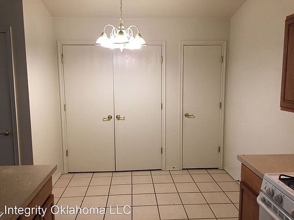 5th image of 1108 Brandywine Ln Unit 4