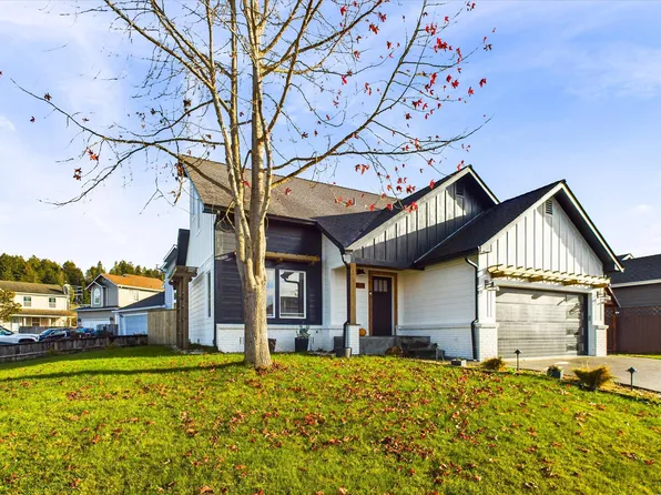 1911 Brandi Ln, Fortuna, CA 95540