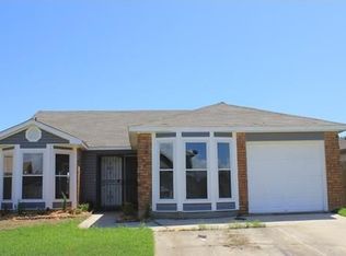 6991 Ridgefield Dr, New Orleans, LA 70128