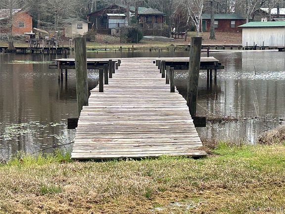 5th image of 975 Beach Rd