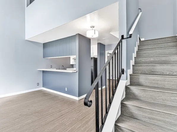 533 E 11th Street, 533 E 11th St #14, Long Beach, CA 90813