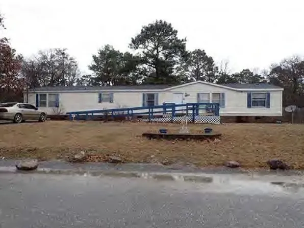 540 Palindrome Ct, Hope Mills, NC 28348