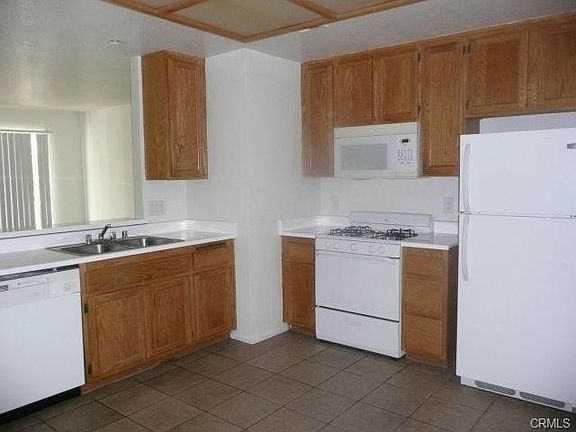 4th image of 1365 Crafton Ave APT 2123